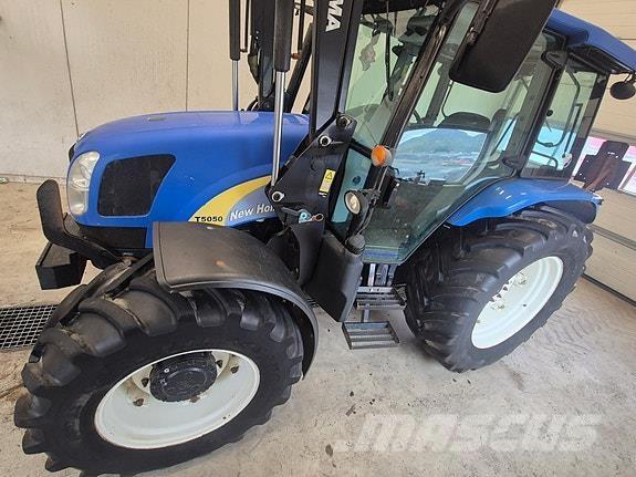 New Holland T5050 Трактори