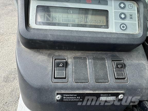 Nissan FD25 45434 Дизельні навантажувачі