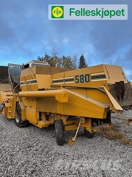 Sampo-Rosenlew 580 Зернозбиральні комбайни