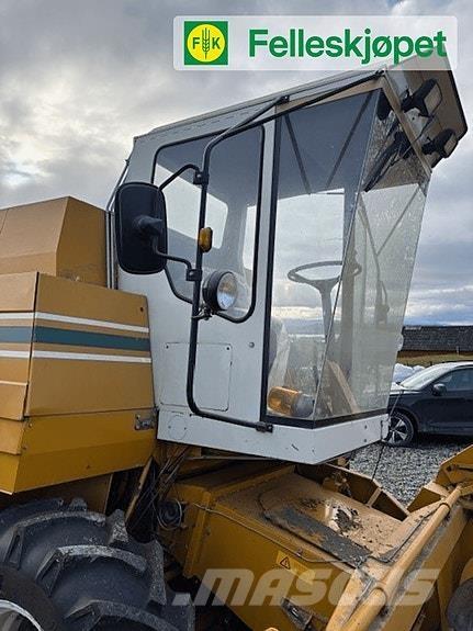 Sampo-Rosenlew 580 Зернозбиральні комбайни