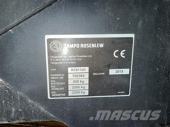 Sampo-Rosenlew C6 Зернозбиральні комбайни