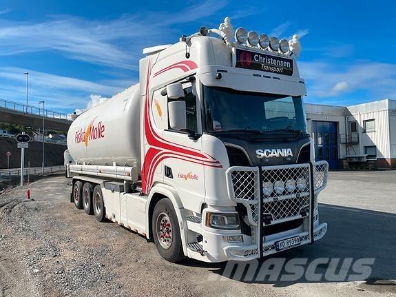 Scania R 650 8x4*4 Вантажівки / спеціальні