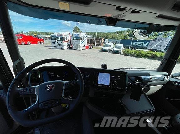 Scania R460A4X2LB Тягачі