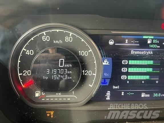 Scania R540 A6x2NB Тягачі
