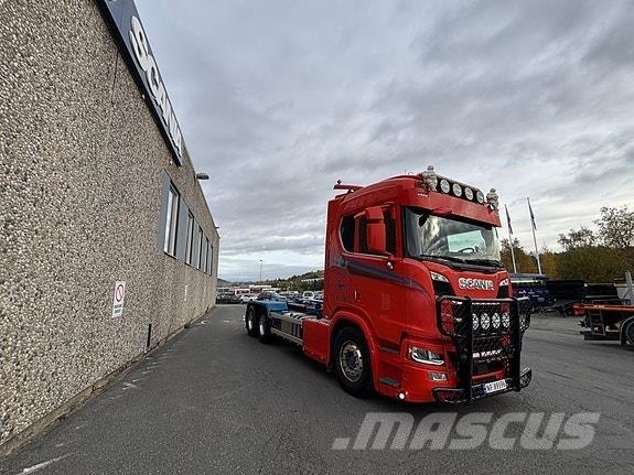 Scania R650B6x4NB Контейнеровози