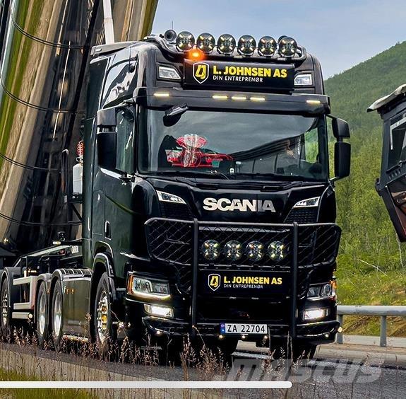 Scania R770 6X4 Тягачі
