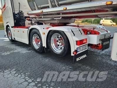 Scania S650A6X2NB Тягачі