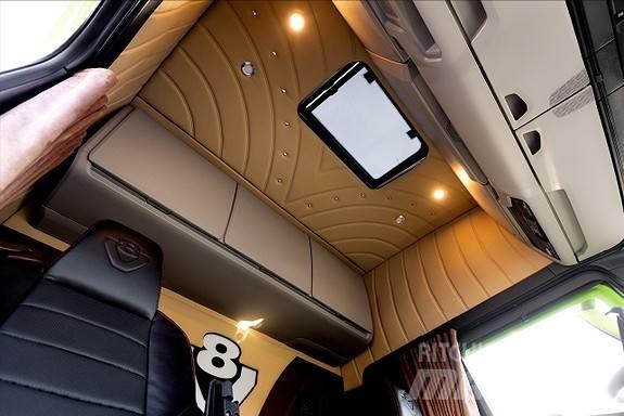 Scania S660A6x4NB Тягачі