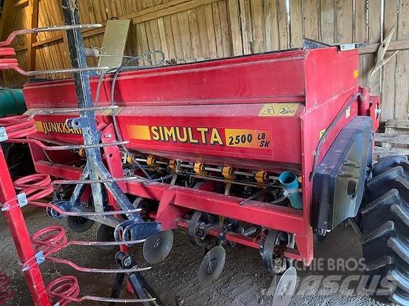 Simulta 2500 LB/SK Розсіювач мінеральних добрив