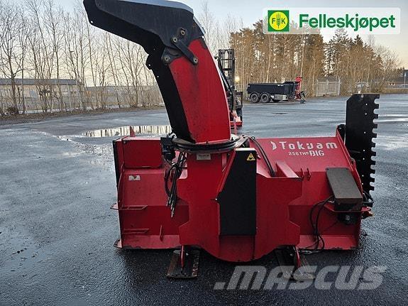 Tokvam 256 Big Снігомітли