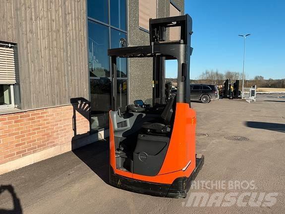 Toyota RRE140HE Дизельні навантажувачі