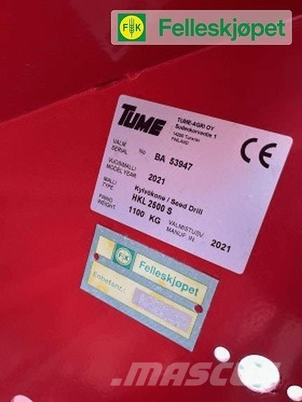 Tume HKL 2500S Розсіювачі гною