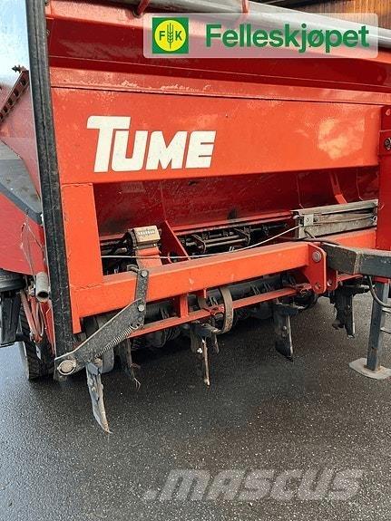 Tume HKL 3000 JC Розсіювач мінеральних добрив