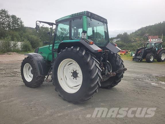 Valtra 6750-4 Трактори