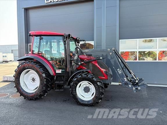 Valtra A 74 Трактори
