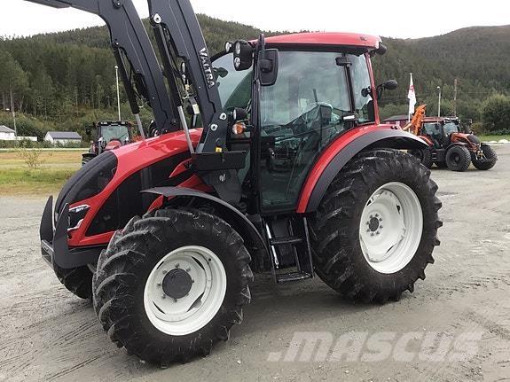 Valtra A95 Трактори