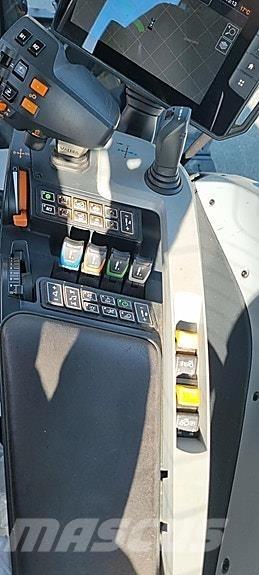 Valtra G135V Трактори