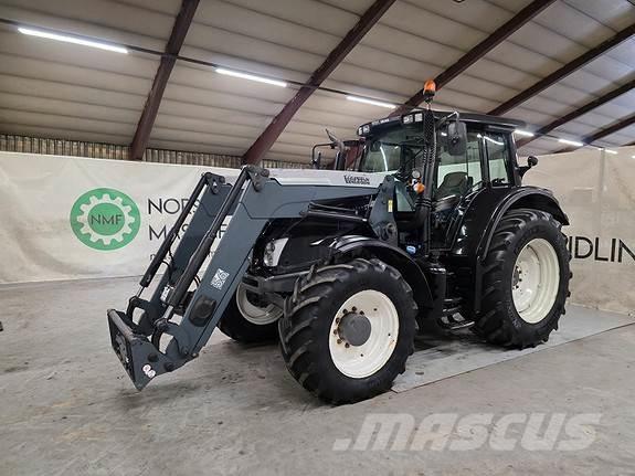 Valtra N163 Direct Трактори