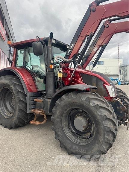 Valtra N163D Трактори