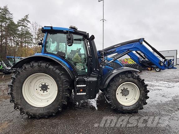 Valtra N174D Трактори