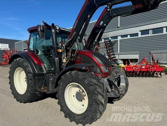 Valtra N174V Трактори