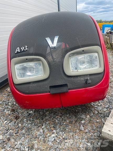 Valtra Panser Трактори