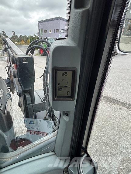 Valtra T172 V Трактори