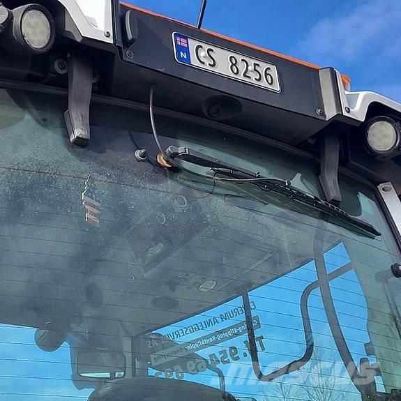Valtra T174D Трактори