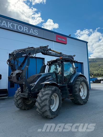 Valtra T194V Трактори