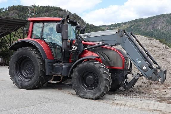 Valtra T202 D Трактори