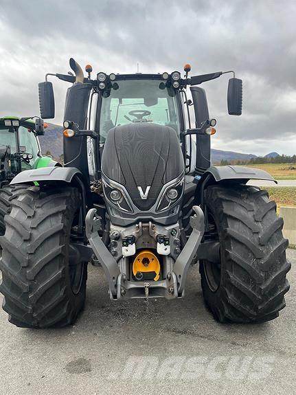 Valtra T234D Трактори