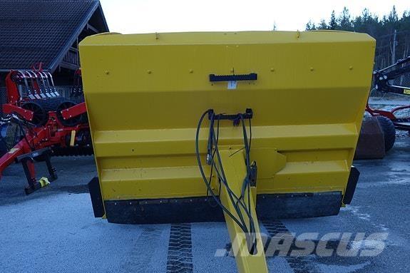 Vama 5 kubikk Інше дорожнє і снігозбиральне обладнання