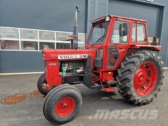 Volvo BM 650 Трактори