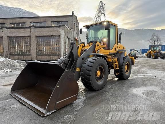 Volvo L70G Фронтальні навантажувачі