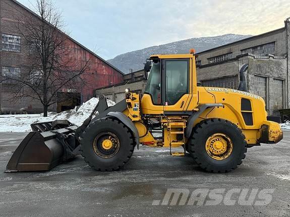Volvo L70G Фронтальні навантажувачі