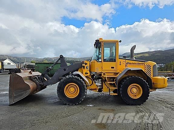 Volvo L90E Фронтальні навантажувачі