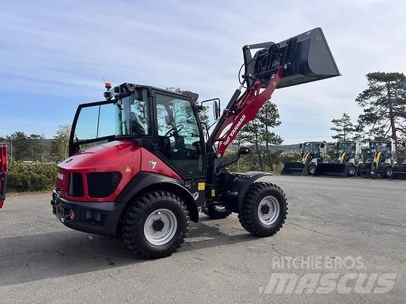 Yanmar V7 Фронтальні навантажувачі