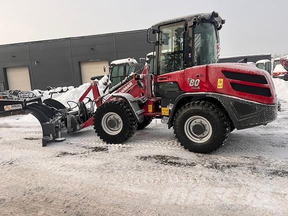 Yanmar V80 Фронтальні навантажувачі
