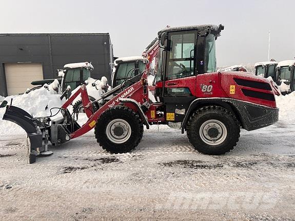 Yanmar V80 Фронтальні навантажувачі