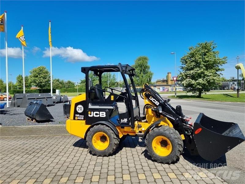 JCB 403 AGRI Малі навантажувачі