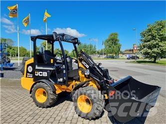 JCB 403 AGRI Малі навантажувачі