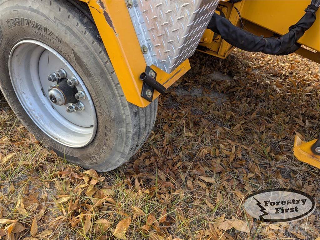 Bandit 21XP Подрібнювачі деревини