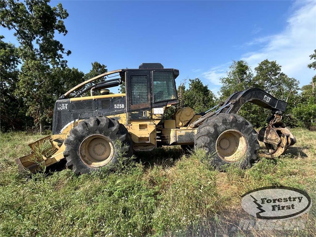 CAT 525B Трельовочні трактора