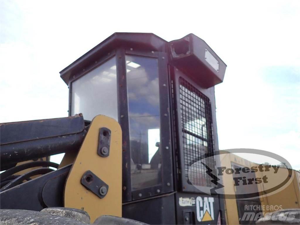 CAT 563C Валочно-пакетувальні машини