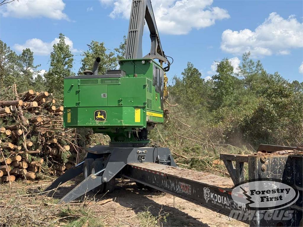 John Deere 437E Лісонавантажувачі