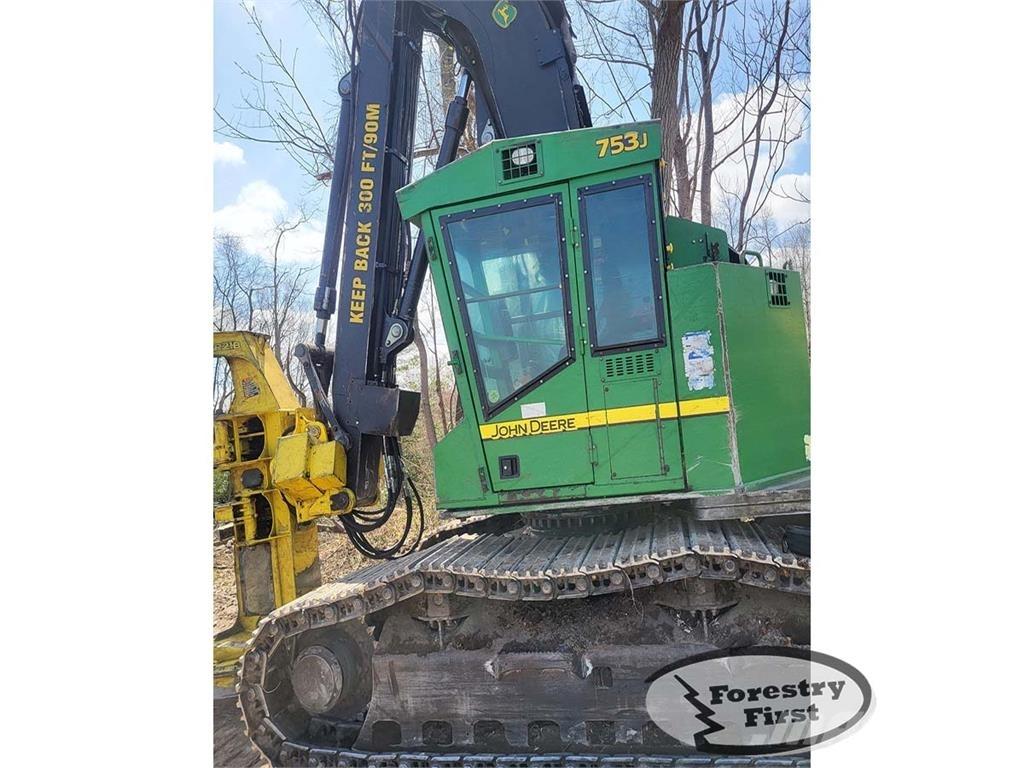 John Deere 753J Валочно-пакетувальні машини