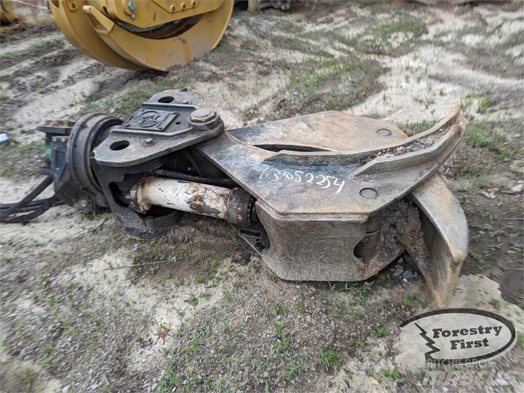 Sennebogen 830E Лісонавантажувачі