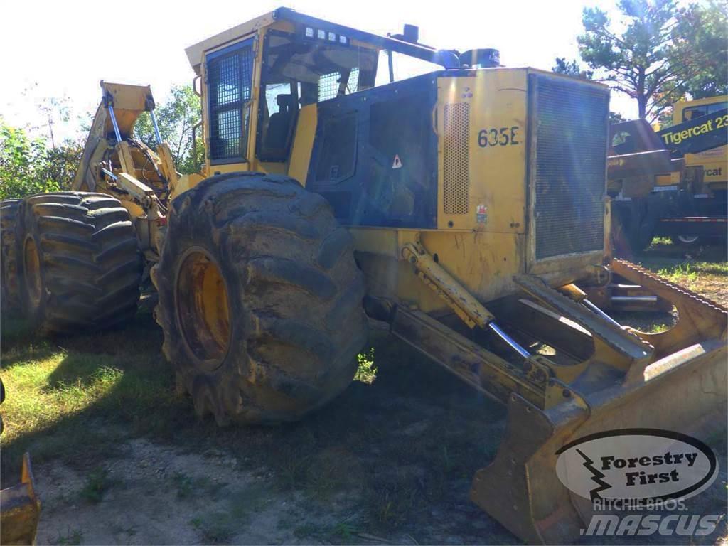 Tigercat 635E Трельовочні трактора