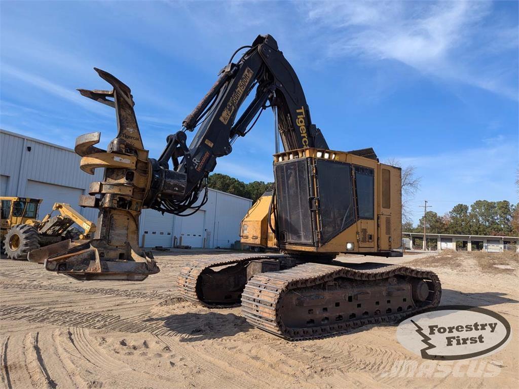 Tigercat 822D Валочно-пакетувальні машини