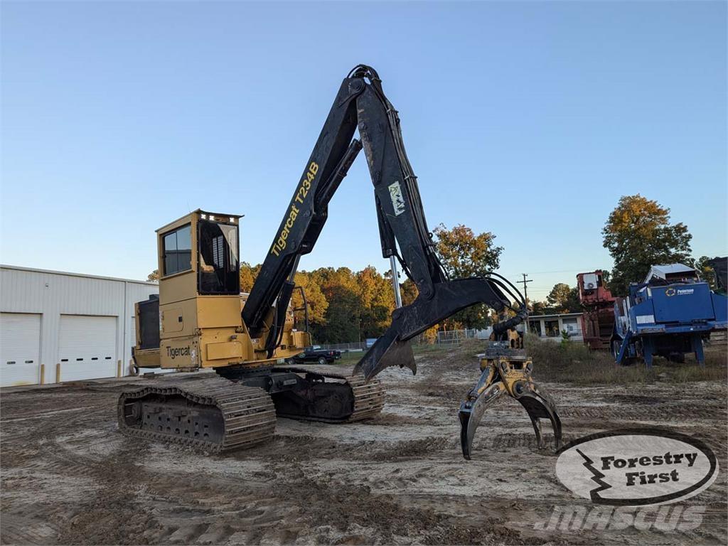 Tigercat T234B Лісонавантажувачі